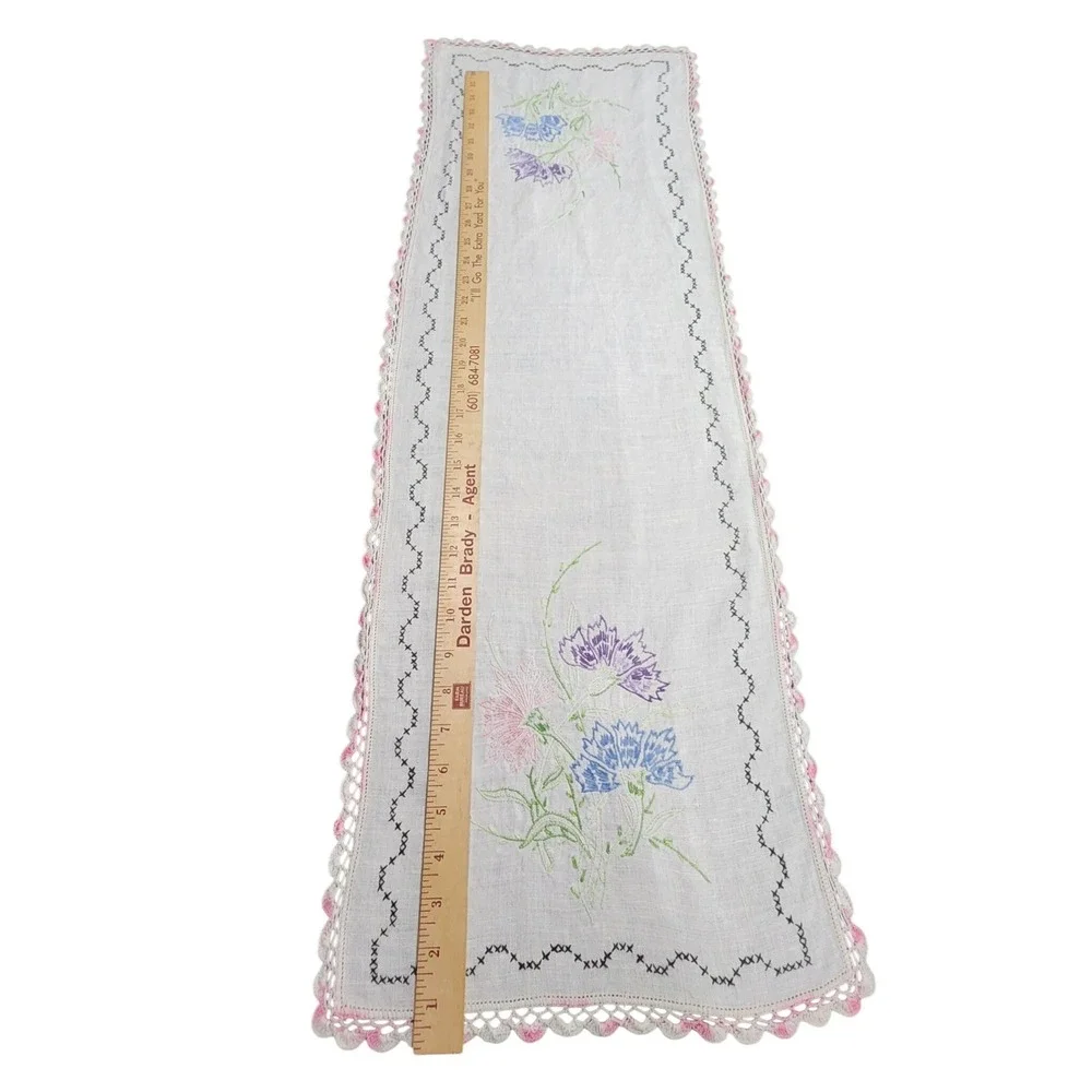 Vintage Hand Embroidered Linen Table Runner Floral Crochet Lace Trim 38x12
